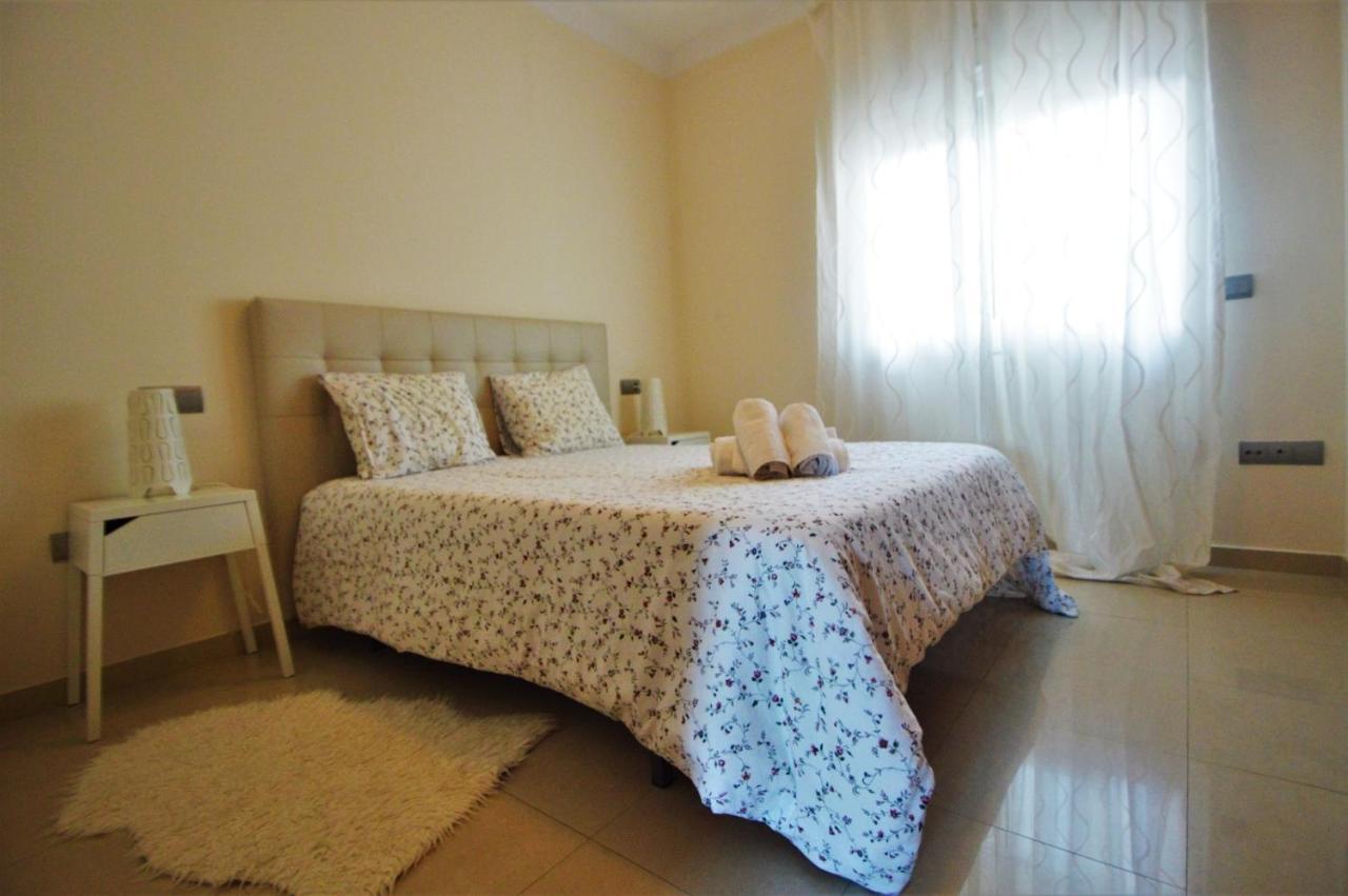Bonito Al Lado De La Playa Con Vistas Al Mar Apartamento *
